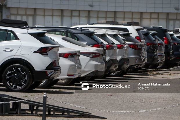 Azərbaycanda bəzi maşınların qiyməti kəskin ucuzlaşacaq