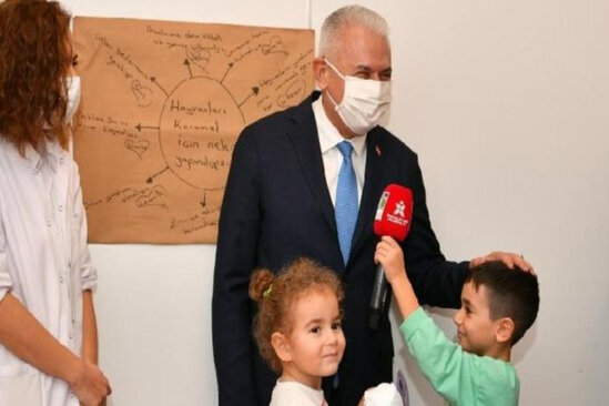 Binali Yıldırım İŞ AXTARIR