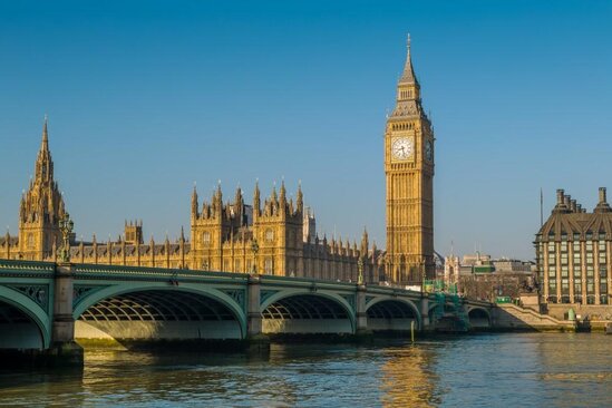 Britaniya hüquqşünasları ruslarla işləməkdən imtina etdi