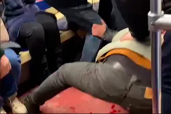 Metroda kütləvi DAVA - VİDEO