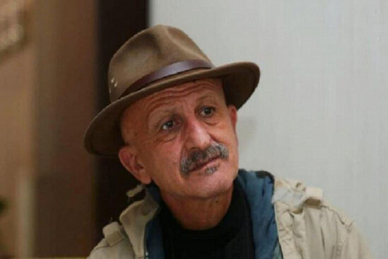 Məşhur fotoqrafdan tükürpədən FOTO: "Ana qızını satır"