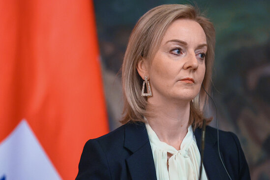 Böyük Britaniyanın xarici işlər naziri sanksiyaların sərtləşdirilməsini zəruri hesab edir