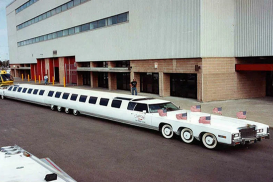 Dünyanın ən uzun avtomobilindən YENİ REKORD