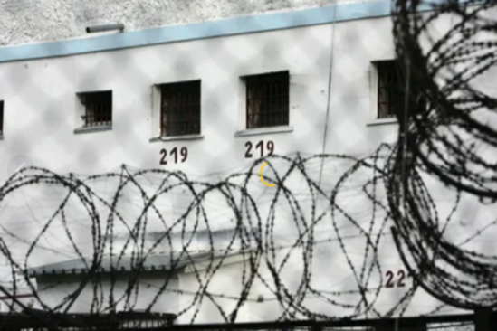 Həbsxanada ÜSYAN: Çox sayda ölən var