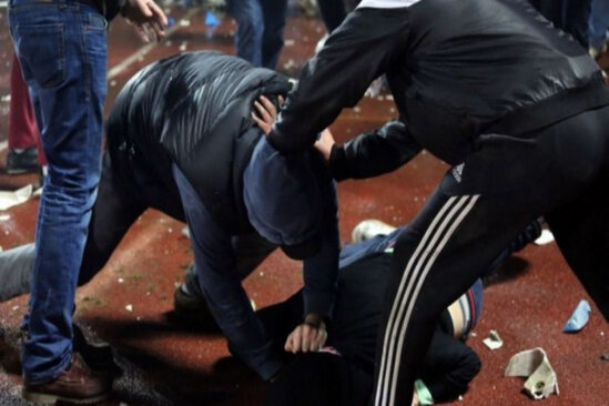 Abşeronda kafedə qanlı OLAY: Ürəyindən vurdu...