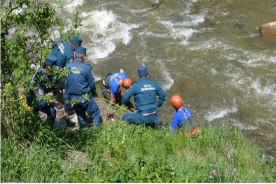 Ermənistanda ana öz balasına bu vəhşiliyi etdi