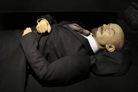 Uşaqlar Lenini belə yedilər -VİDEO