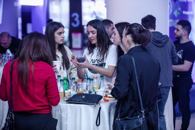 CinemaPlus-da "Maço kimi" komediyasının mətbuata nümayişi keçirildi