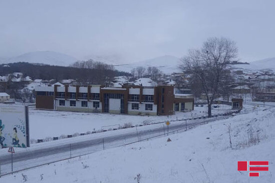 Azərbaycanın bəzi rayonlarına qar yağıb - FOTO