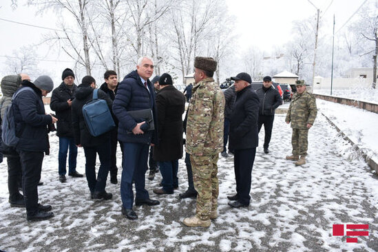 Azərbaycanlı mütəxəssislər sülhməramlılarla müzakirə üçün Xocalıya yola düşüblər - YENİLƏNİB + FOTO/VİDEO