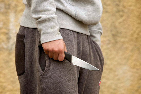 Gəncə sakini bıçaqlanıb