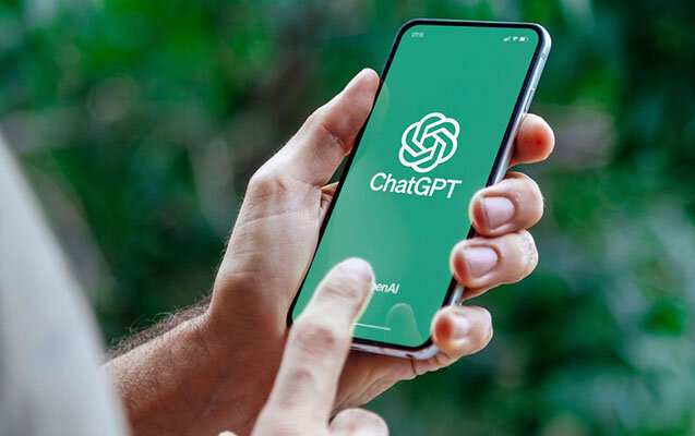 "ChatGPT" işçi axtarır - 555 min dollar maaşa