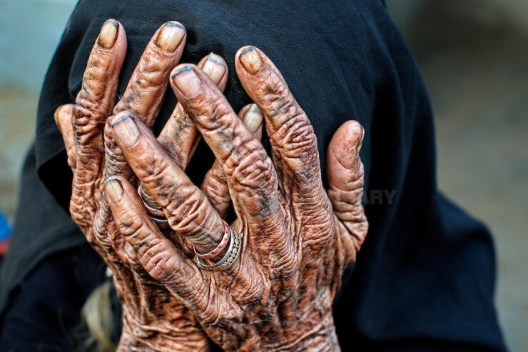 Sumqayıtda 90 yaşlı qadını yolda öldürdülər