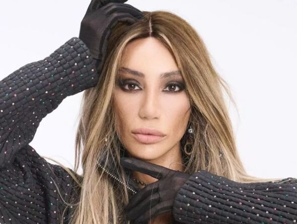 Röya Ayxan: "Deyirlər ki, ikiotaqlı evin pulunu bir buruna vermisən" - FOTO/VİDEO