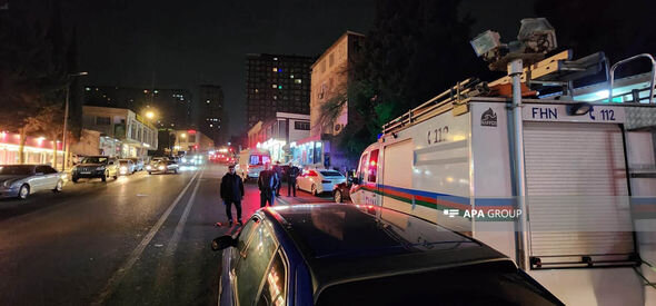 Bakıda FHN-in texnikası qəzaya uğrayıb: Xəsarət alanlar var - FOTO