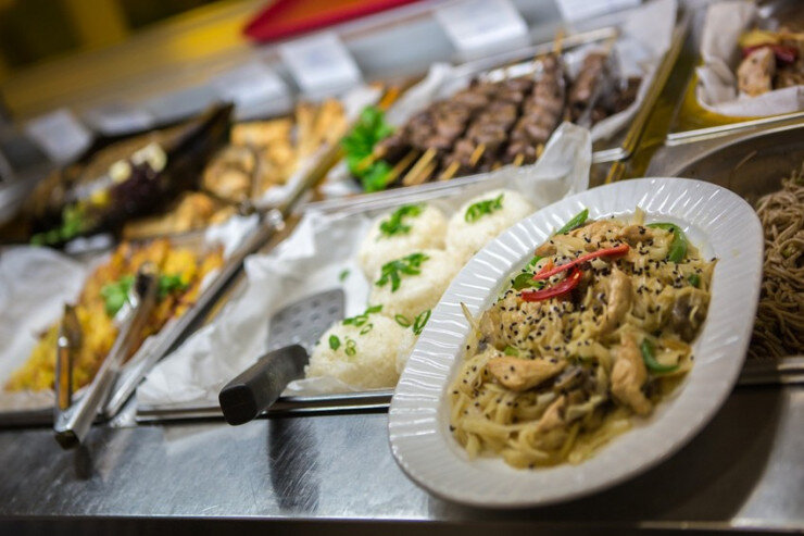 Yeməyə görə iş yoldaşını öldürdü, 100 il HƏBS CƏZASI