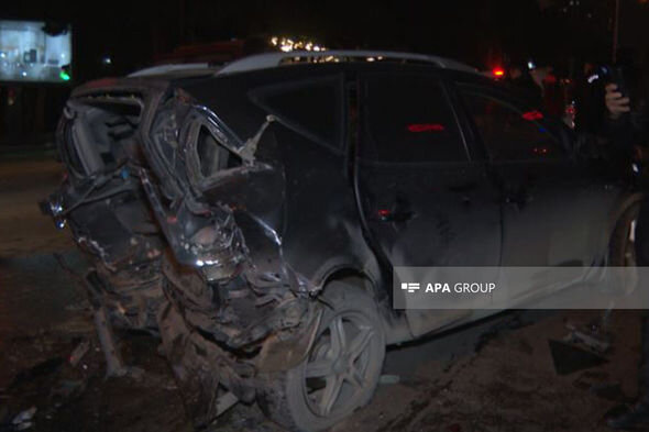 Bakıda zəncirvari qəzada üç avtomobil toqquşub - FOTO