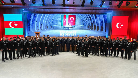 Müdafiə Nazirliyi ilə Türkiyənin "BAYKAR" şirkəti arasında müqavilə imzalanıb - FOTO