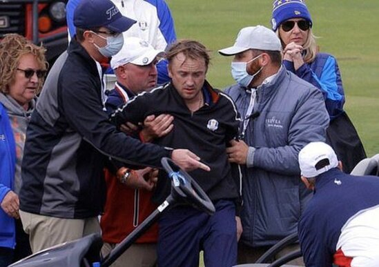 "Harry Potter"in ulduzu meydanda huşunu itirdi - FOTO/VİDEO