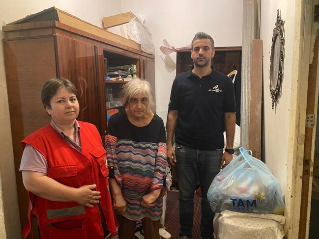 "Avrora Qrup" aztəminatlı ailələrə və uşaq evlərinə bayram sovqatı çatdırıb