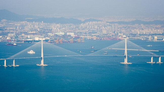 Su üzərində, altında və uçurumda körpülər necə tikilir?