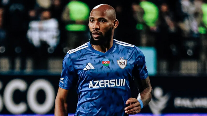 Medina "Qarabağ"da 200-ə çatdı