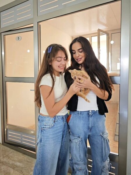 Leyla Əliyeva IDEA Heyvanlara Qayğı Mərkəzində - Fotolar