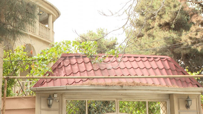 Biləcəri sakinlərinin gecəsini kabusa çevirən "reabilitasiya mərkəzi" (VİDEO)