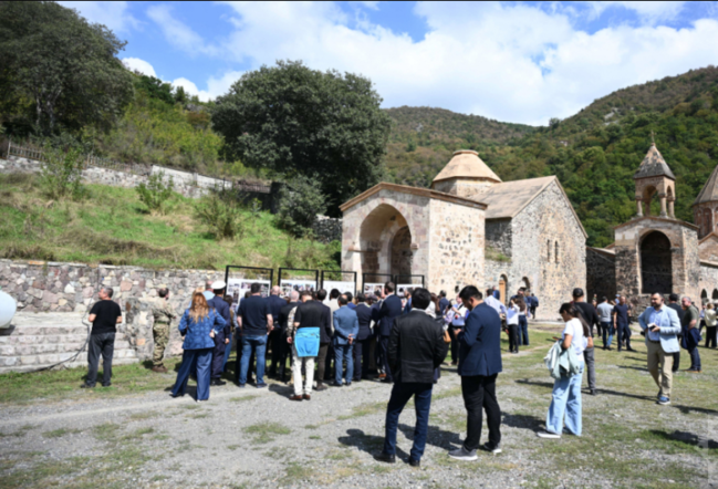 Azərbaycan QHT-ləri diplomatik korpusun azad edilmiş ərazilərə səfəri ilə bağlı Ermənistanda başlanmış kampaniyanı pisləyib