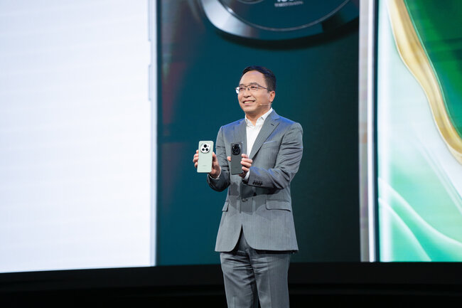 HONOR "MWC 2024"-də hər ssenarisi "AI" ilə gücləndirilmiş yeni strategiyasını təqdim edir