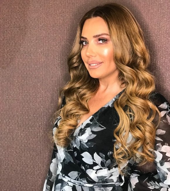 Burun əməliyyatı etdirən aparıcımızı görənlər şokda - FOTOLAR