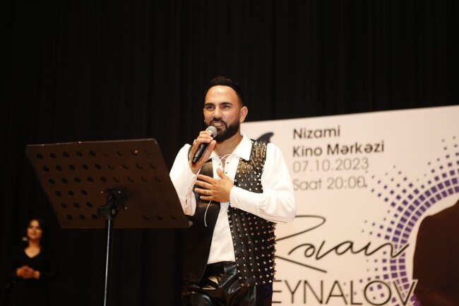 Rəvanın "Təklik" adlı solo konserti keçirildi-FOTOLAR