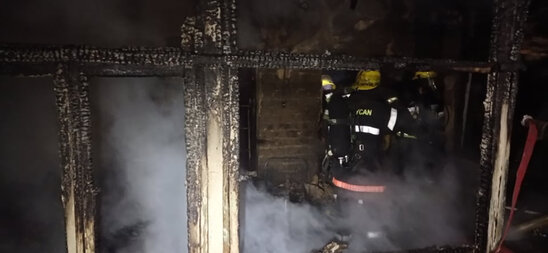 Gəncədə yaşayış evi yandı