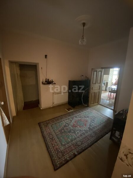 TƏCİLİ HƏYƏT EVİ SATILIR - FOTOLAR