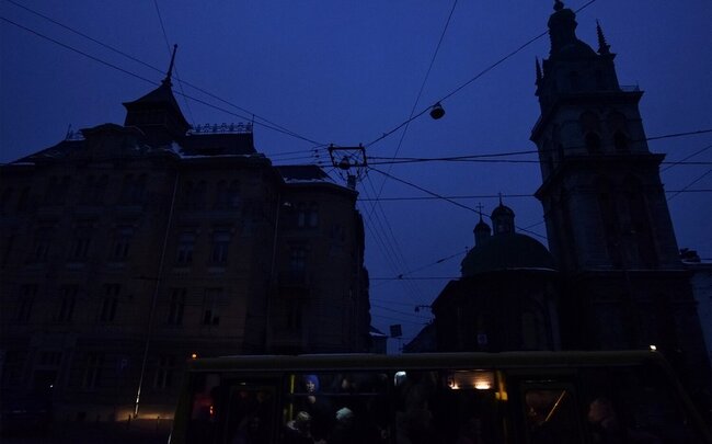 Enerji obyektlərinə hücumlar Ukraynaya 1 milyard dollar ziyan vurub