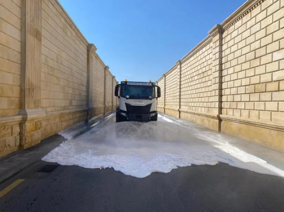 Bakıda yaz mövsümü ilə əlaqədar genişmiqyaslı daxili iməcilik keçirilib - FOTO