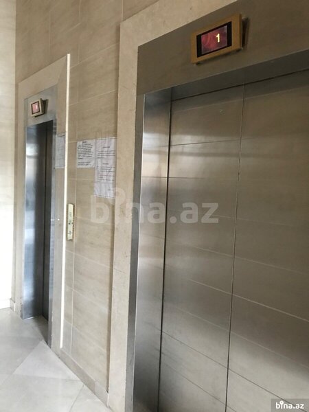 Çox təcili Xətai metrosu yaxınlığında mənzil satılır!