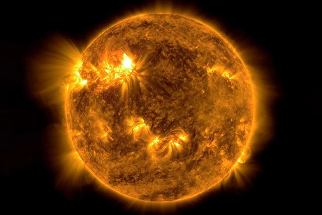 Günəş Yer istiqamətində plazma buludu atıb