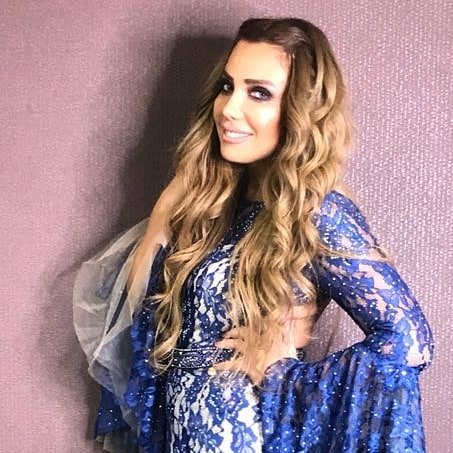 Burun əməliyyatı etdirən aparıcımızı görənlər şokda - FOTOLAR