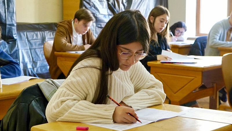 Buraxılış imtahanları niyə mart ayında keçirilir?