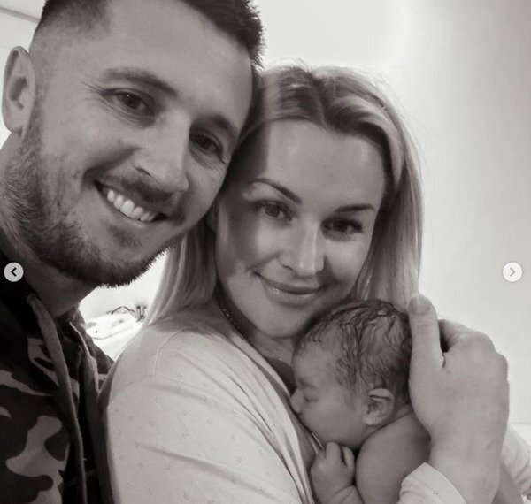 Etdiyi idmanlar nətcəsində cəmi dörd təkanla övlad dünyaya gətirib