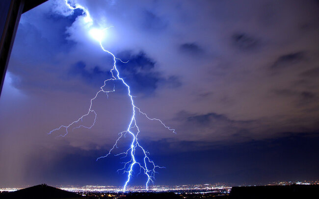 Bəzi yerlərdə şimşək çaxıb, leysan yağıb - FAKTİKİ HAVA