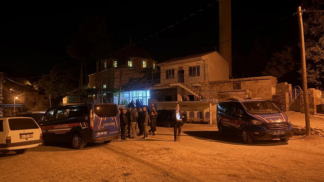 Türkiyədə bıçaqlı hücum nəticəsində iki nəfər ölüb