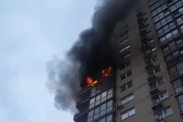 Moskvada yaşayış binasında yanğın baş verib – VİDEO