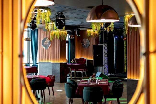 Bakıda yeni açılan möhtəşəm restoran - DOLUNAY sizin yolunuzu gözləyir! - FOTO/VIDEO