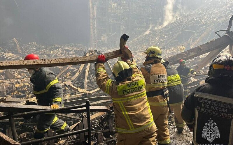"Crocus City Hall"un tamaşaçı zalı tamamilə yanıb