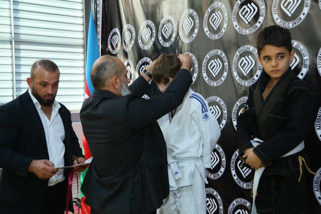 Ulu Öndər Heydər Əliyevin yubileyinə həsr olunmuş ciu-citsu turniri keçirilib