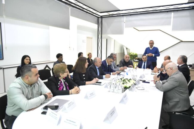 Dərnəgüldəki yeni metro deposunun ətrafında 1000-ə yaxın ağac əkiləcək