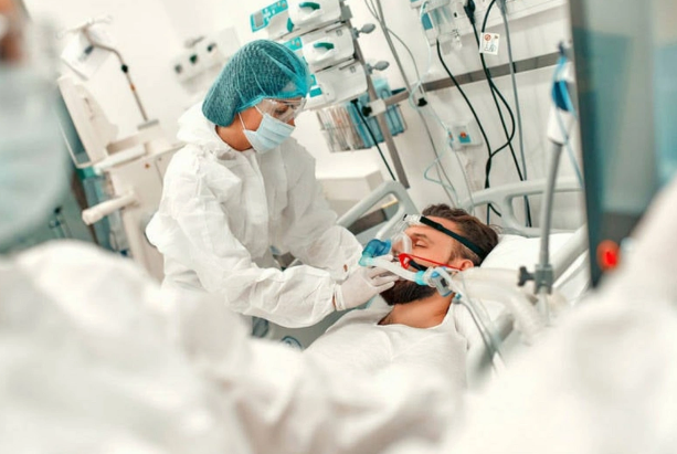 Hər üç saniyədə bir nəfəri öldürür: Türkiyəli həkim təhlükəli xəstəliklə bağlı xəbərdarlıq etdi