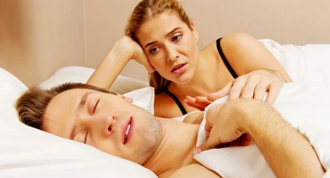 İnsanlar yuxuda niyə danışır?